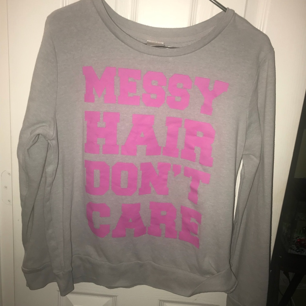 sweatshirt